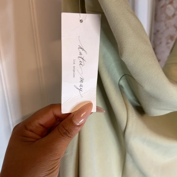 KATIE MAY
Mary Kate Gown - Picture 5 of 7